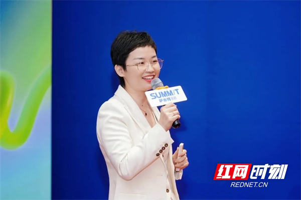 |南宫NG·28(中国)相信品牌力量湖南宝鹏建材张丽明：以“